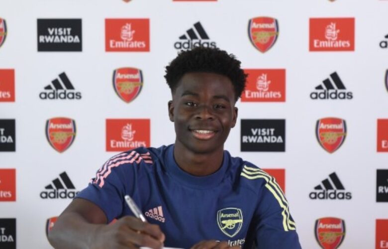Букайо Сака подписа нов дългосрочен договор c Арсенал bet365